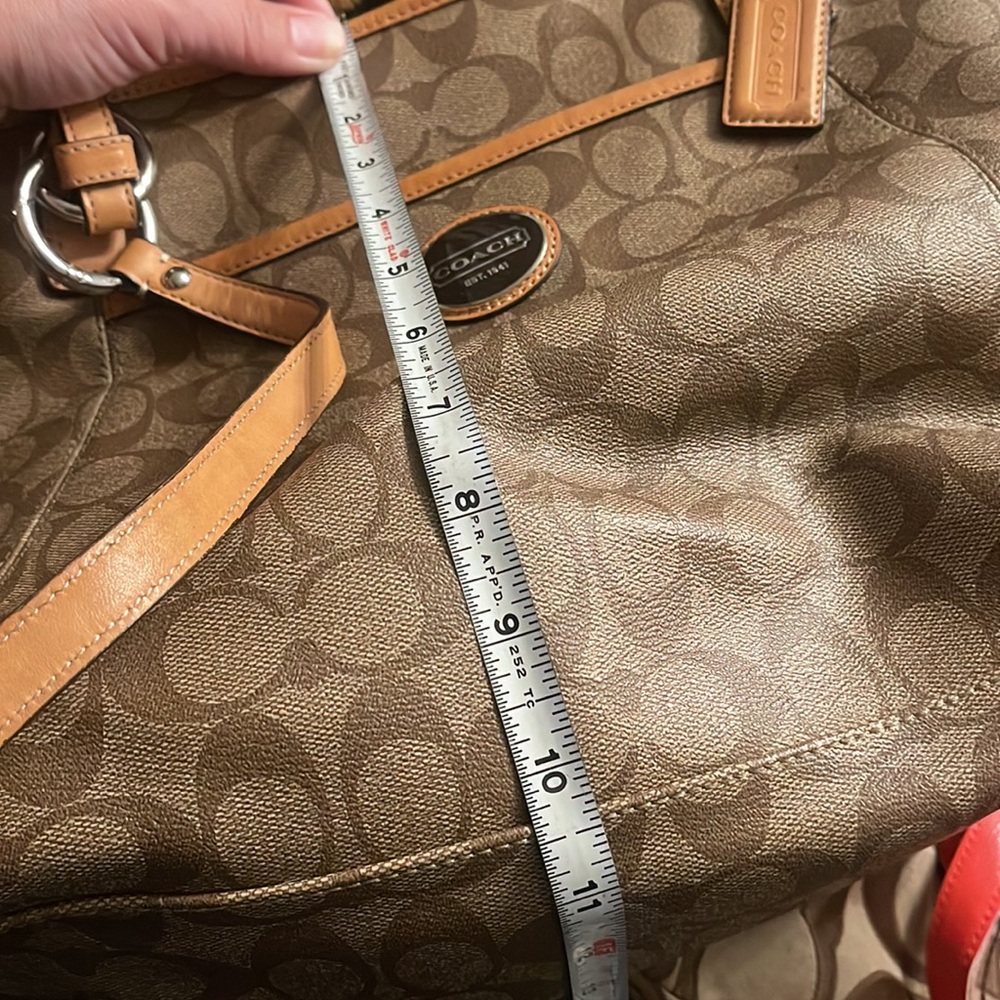 Coach Vintage Authentic Handbag Light Brown - image 8